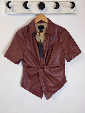 NWT House of Harlow 1960 Cognac Brown Twist Front Top